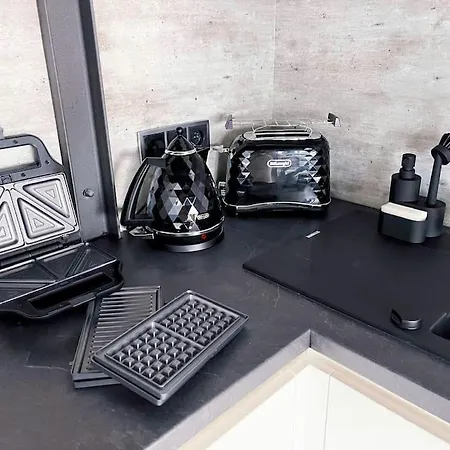 The Factory Loft Апартаменты Прага